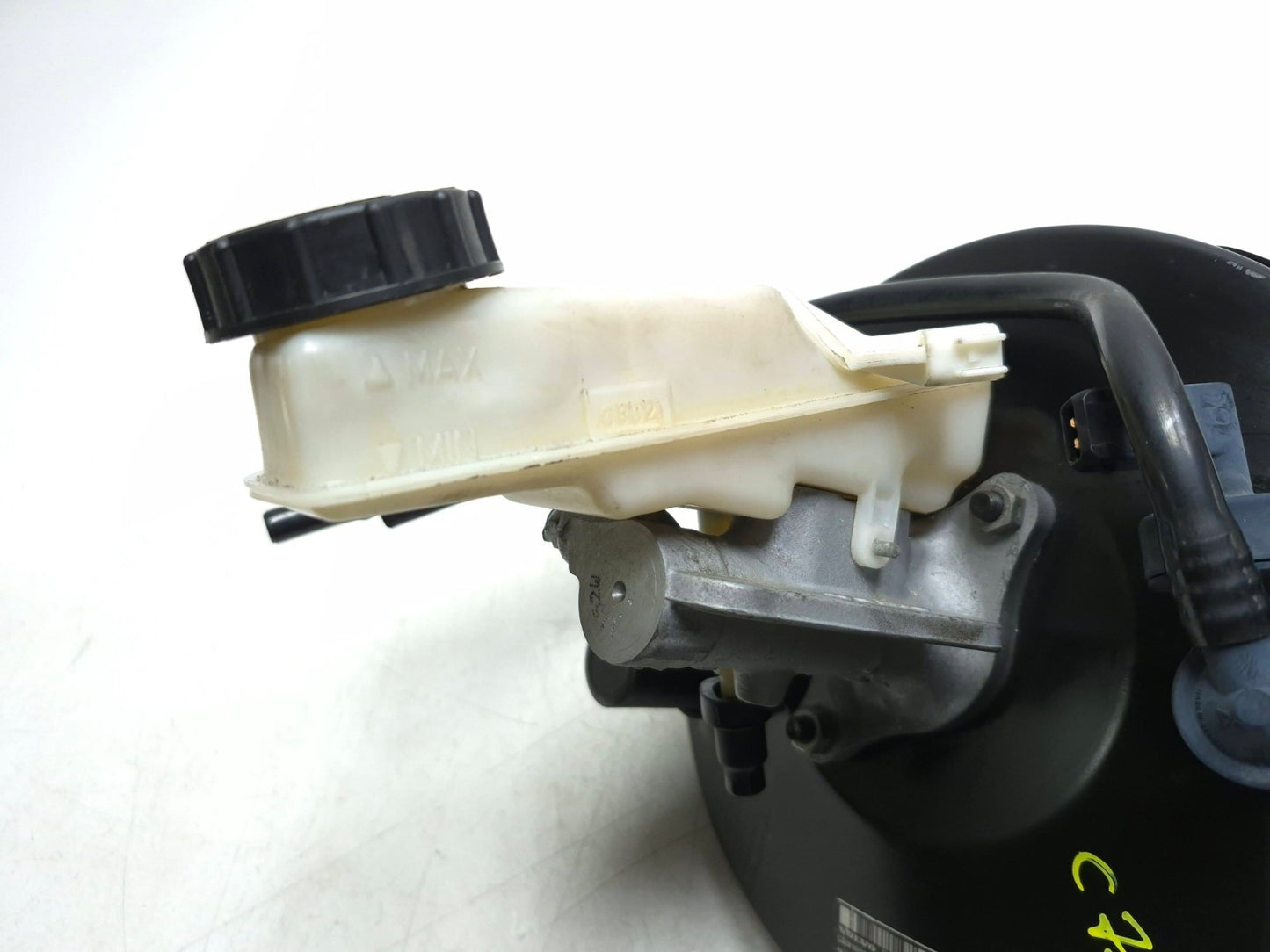 2012 Volvo C30 Power Brake Booster With Master Cylinder OEM