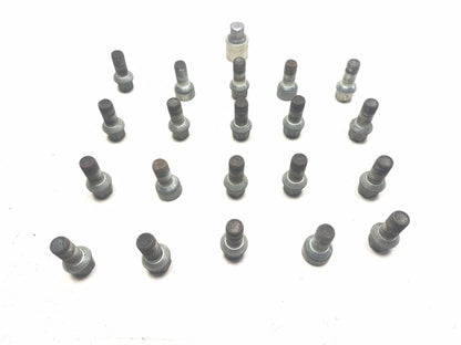 2016 VW Jetta Wheel Lug Bolt W/ Anti Theft Bolt 20pcs OEM 30k Miles