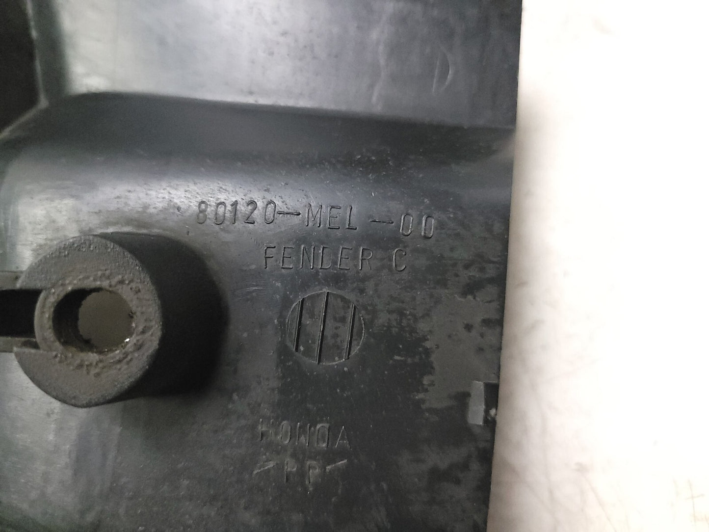 04 05 Honda Cbr 1000rr Rear Fender Mud Guard OEM 12k Miles