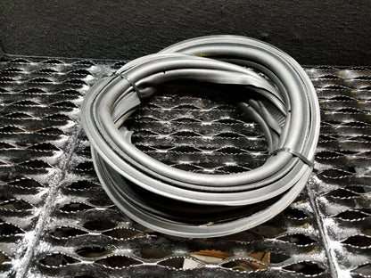 12-17 Fiat 500 Abarth Rear Trunk Weather Strip Seal OEM 12k