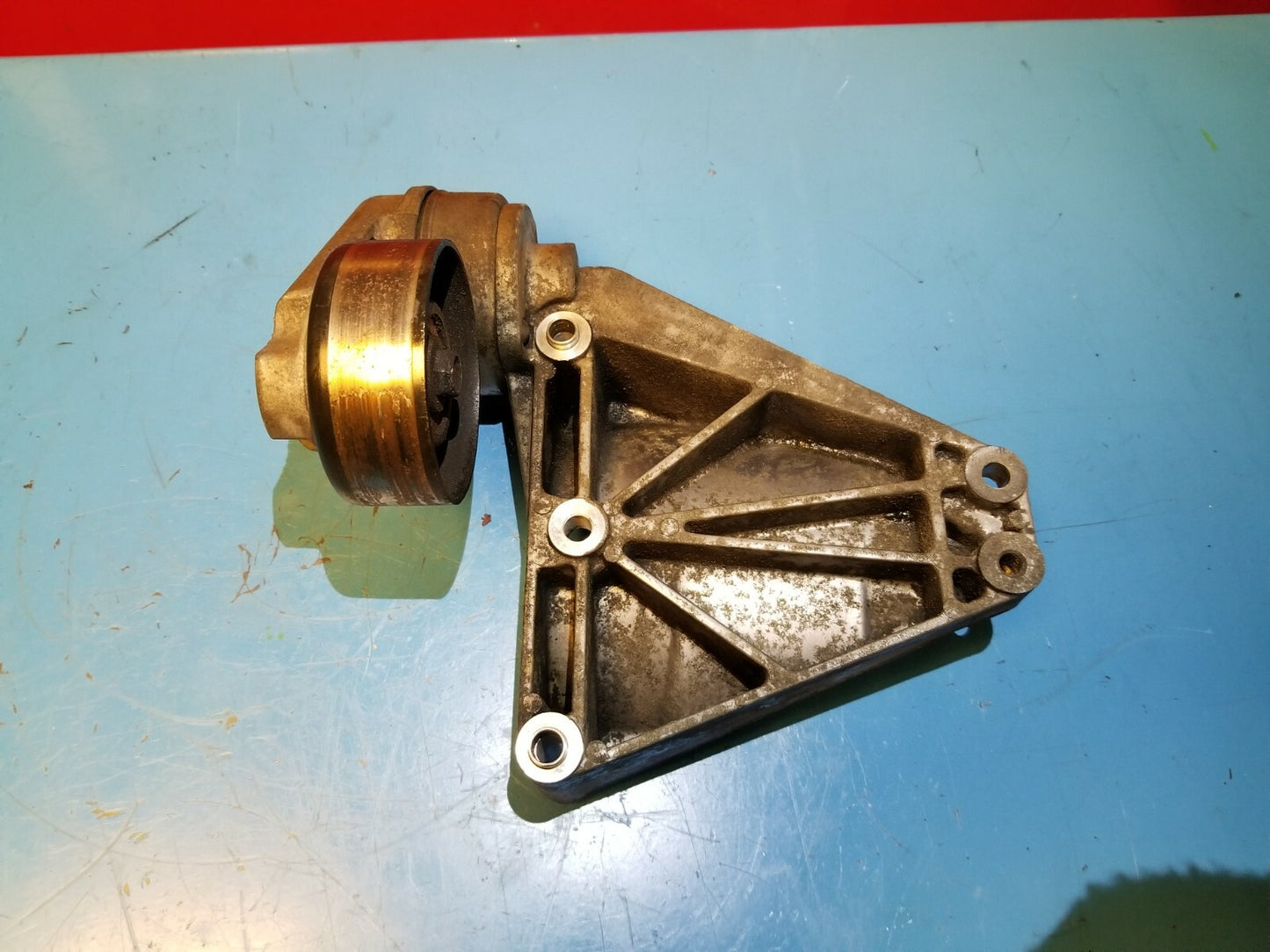 2009 Range Rover Sport Driver Belt Tensioner Pulley W/bracket OEM