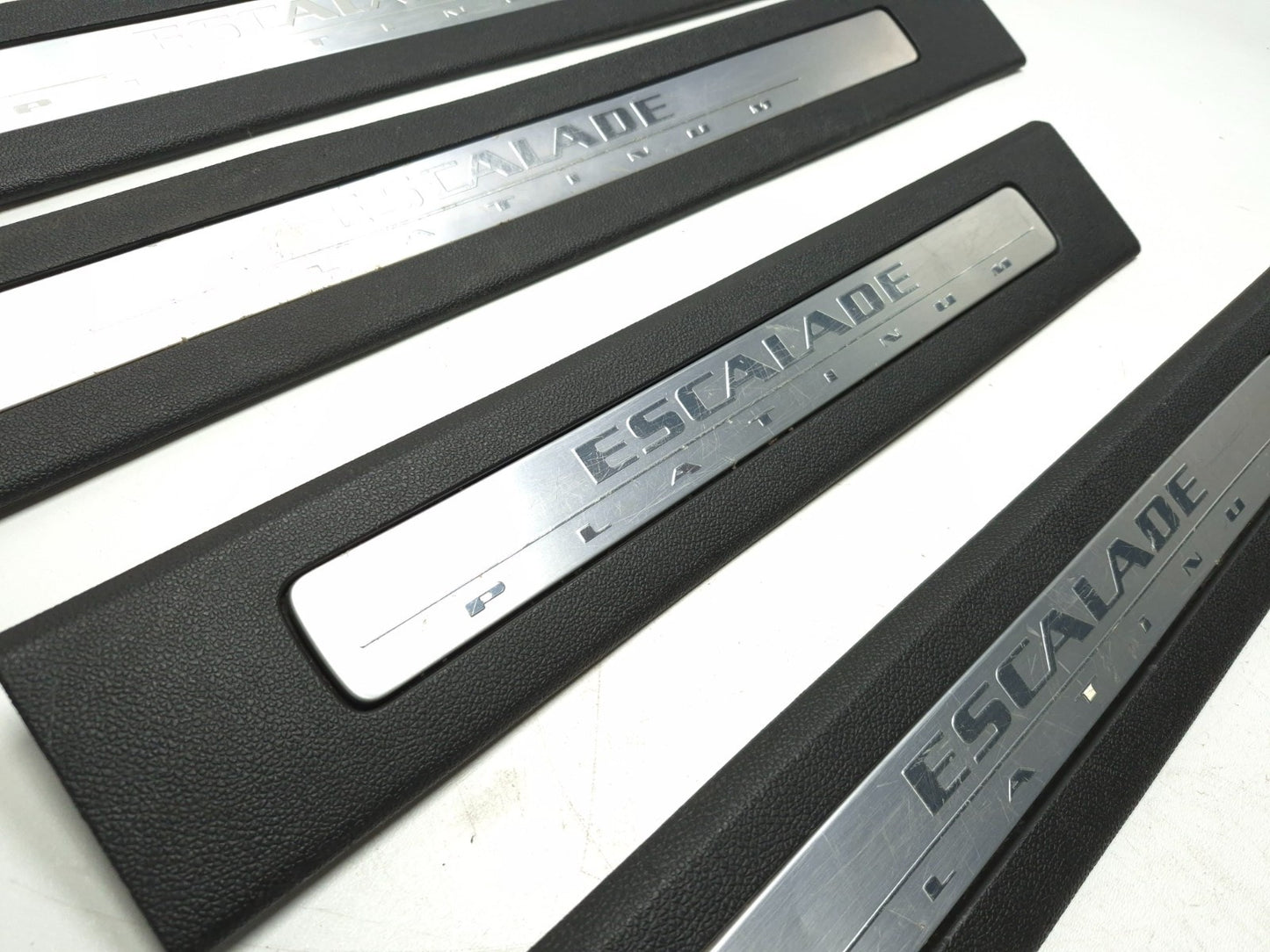 2013 Cadillac Escalade Esv Platinum Door Sill Plate Front & Rear 4 Pcs OEM