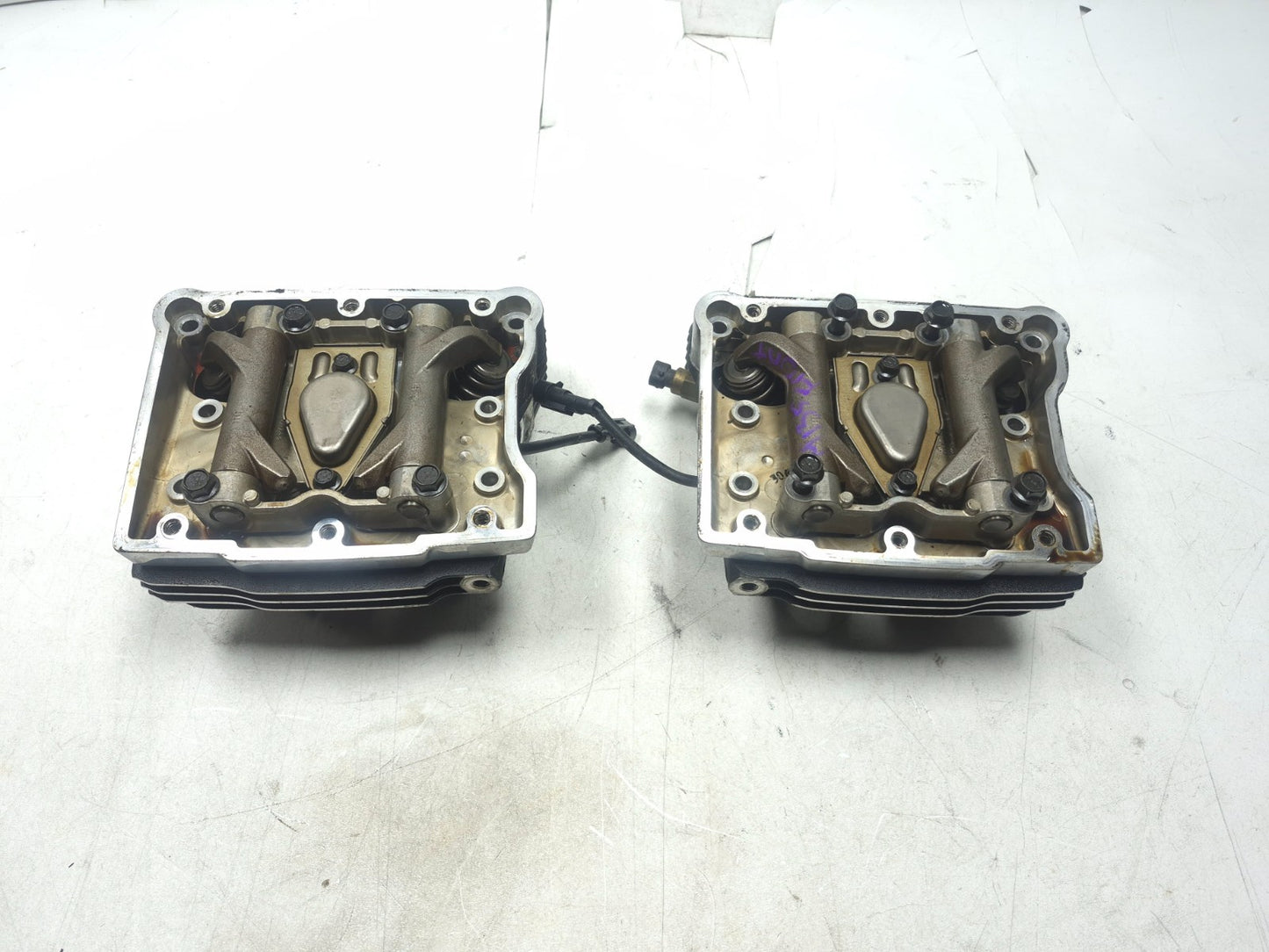 2016 Harley Davidson Dyna Street Bob Fxdb Cylinder Head Front & Rear 103 OEM