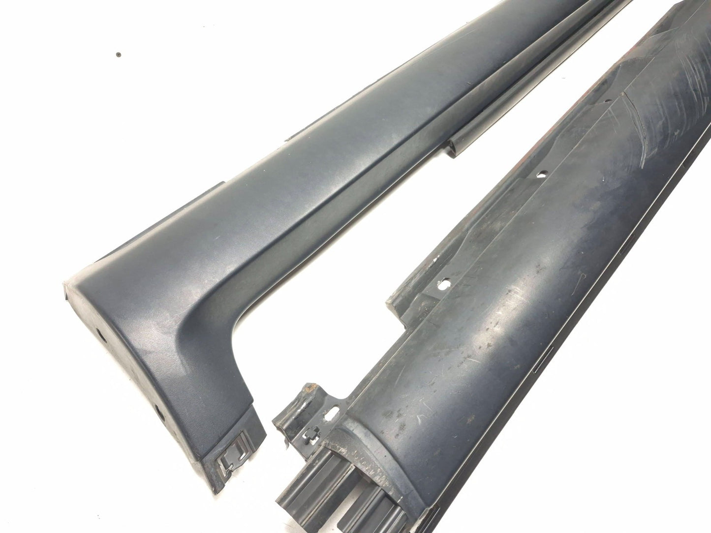2012 Volvo C30 Rocker Panel Skirt Molding Left & Right OEM