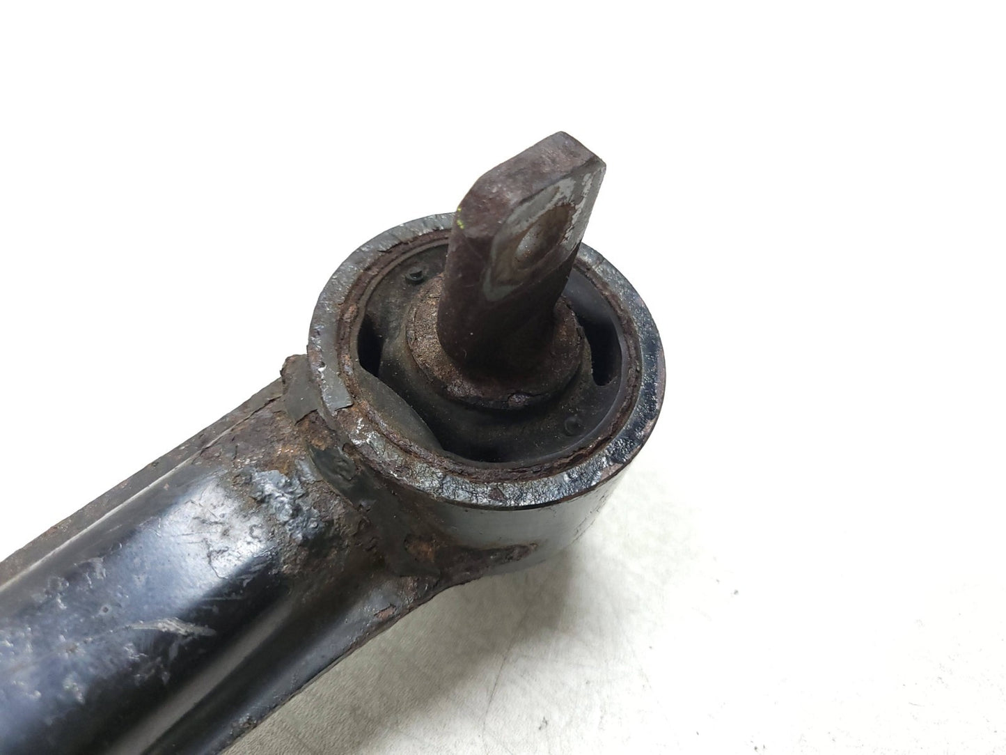 11-17 Lexus CT200h Rear Control Arm Driver Side 3pcs Oem✅