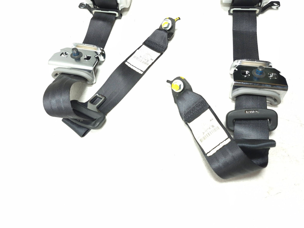 2018 Honda Odyssey Front & 2nd Row Seat Belt Retractor Left & Right OEM