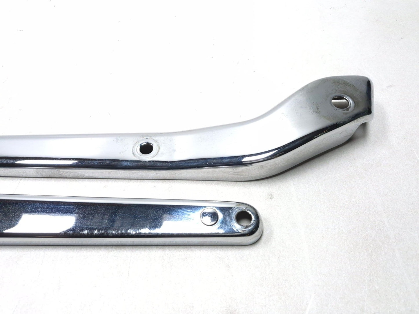 2003 Harley-davidson Fxdl Anniversary Rear Fender Mounting Bracket Pair  OEM