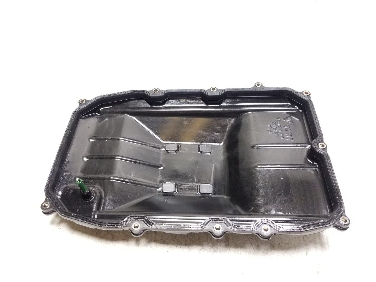 2013 Porsche Cayenne Transmission Oil Pan OEM