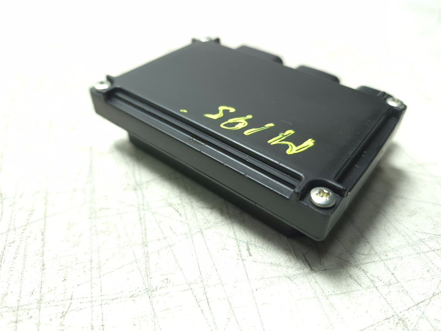 2019 Kawasaki Z400 Er400d Fuse Relay Box OEM