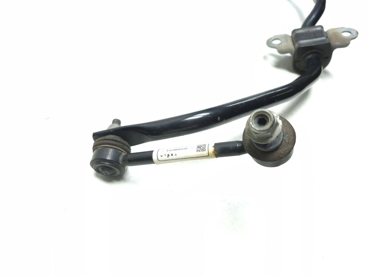 2018 Tesla Model 3 Rear Stabilizer Sway Bar 1044485-00-a 19.6mm X 2.6mm OEM