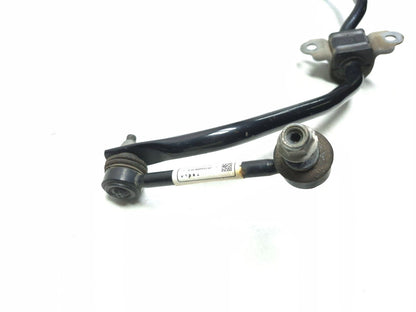 2018 Tesla Model 3 Rear Stabilizer Sway Bar 1044485-00-a 19.6mm X 2.6mm OEM