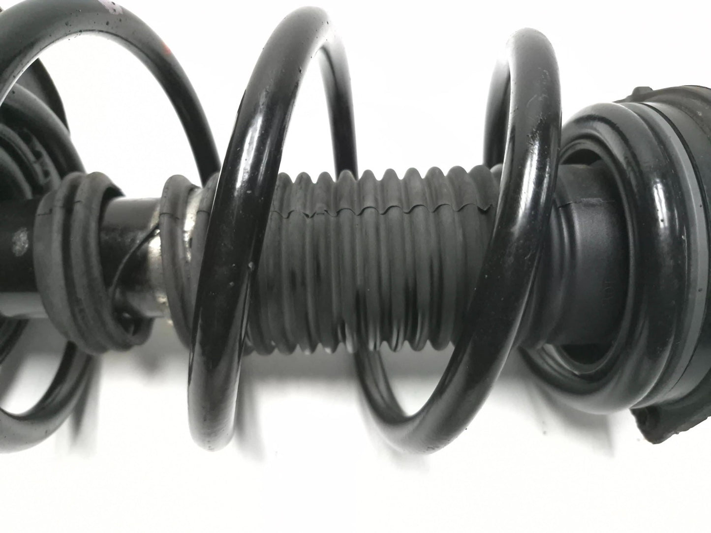 2011 Nissan Juke Front Shock Strut Absorber With Spring Pair OEM