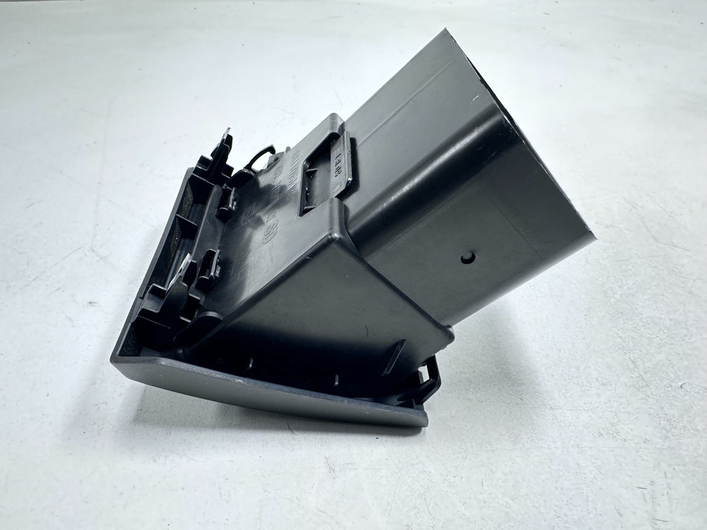 12-15 Subaru Impreza Dash Air Vent Pair OEM Sedan