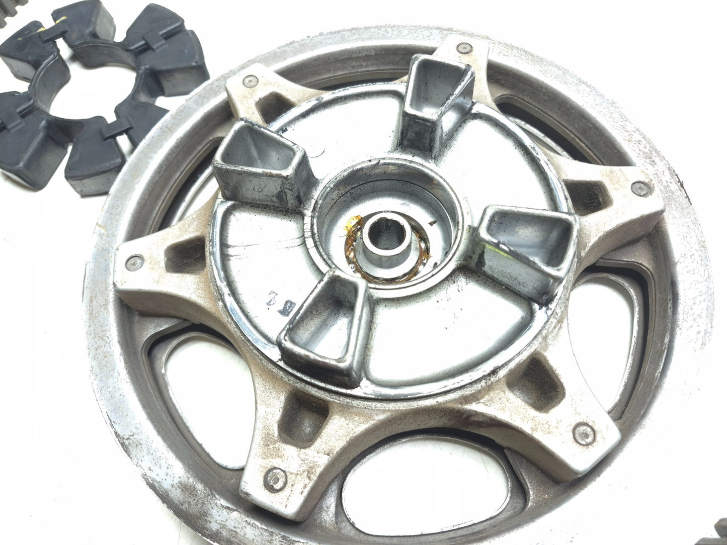 1991 Kawasaki Vulcan 500 En500 Rear Sprocket Pulley Hub & Drive Belt Set OEM