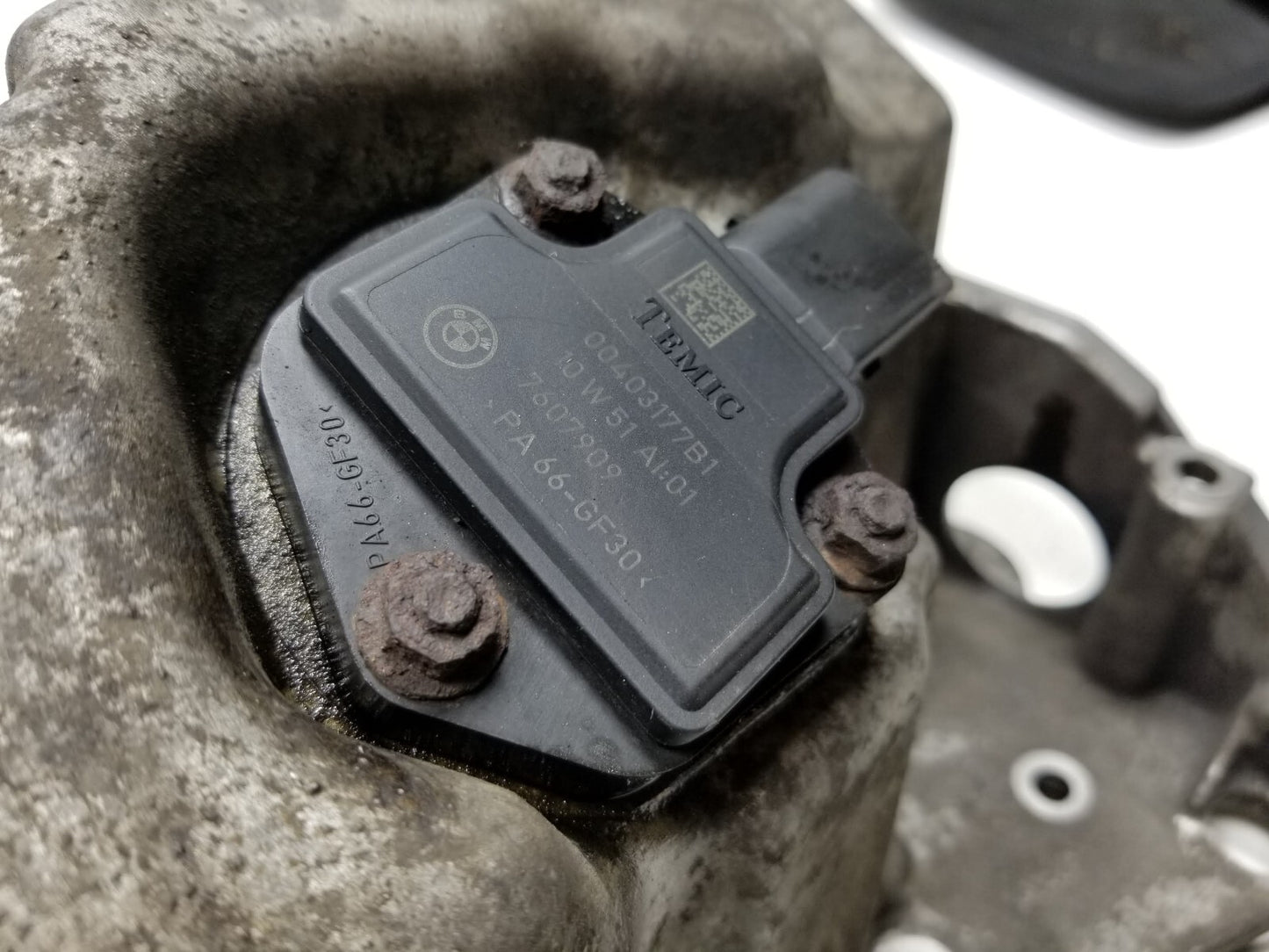 2011 - 2014 BMW X5 E70 Oil Pan OEM