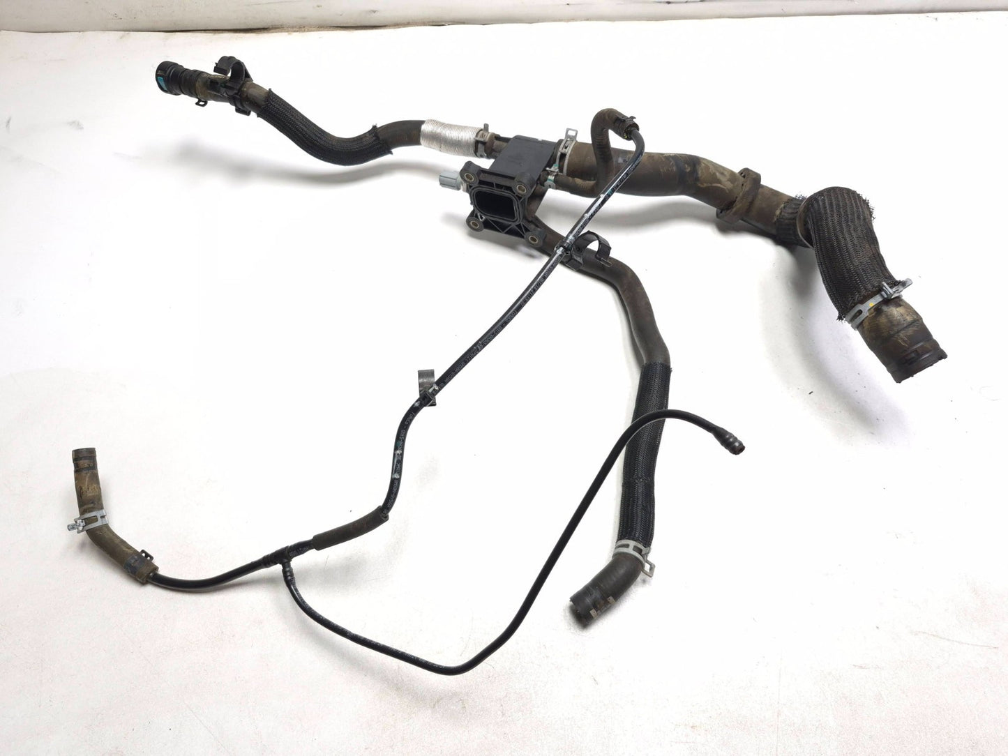 2019 Ford Ecosport Housing Thermostat W/ Pipe OEM