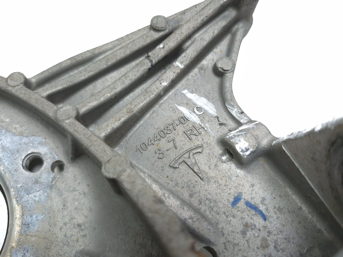 2022 Tesla Model 3 Y Front Right Passenger Upper Strut Shock Mount Bracket  OEM