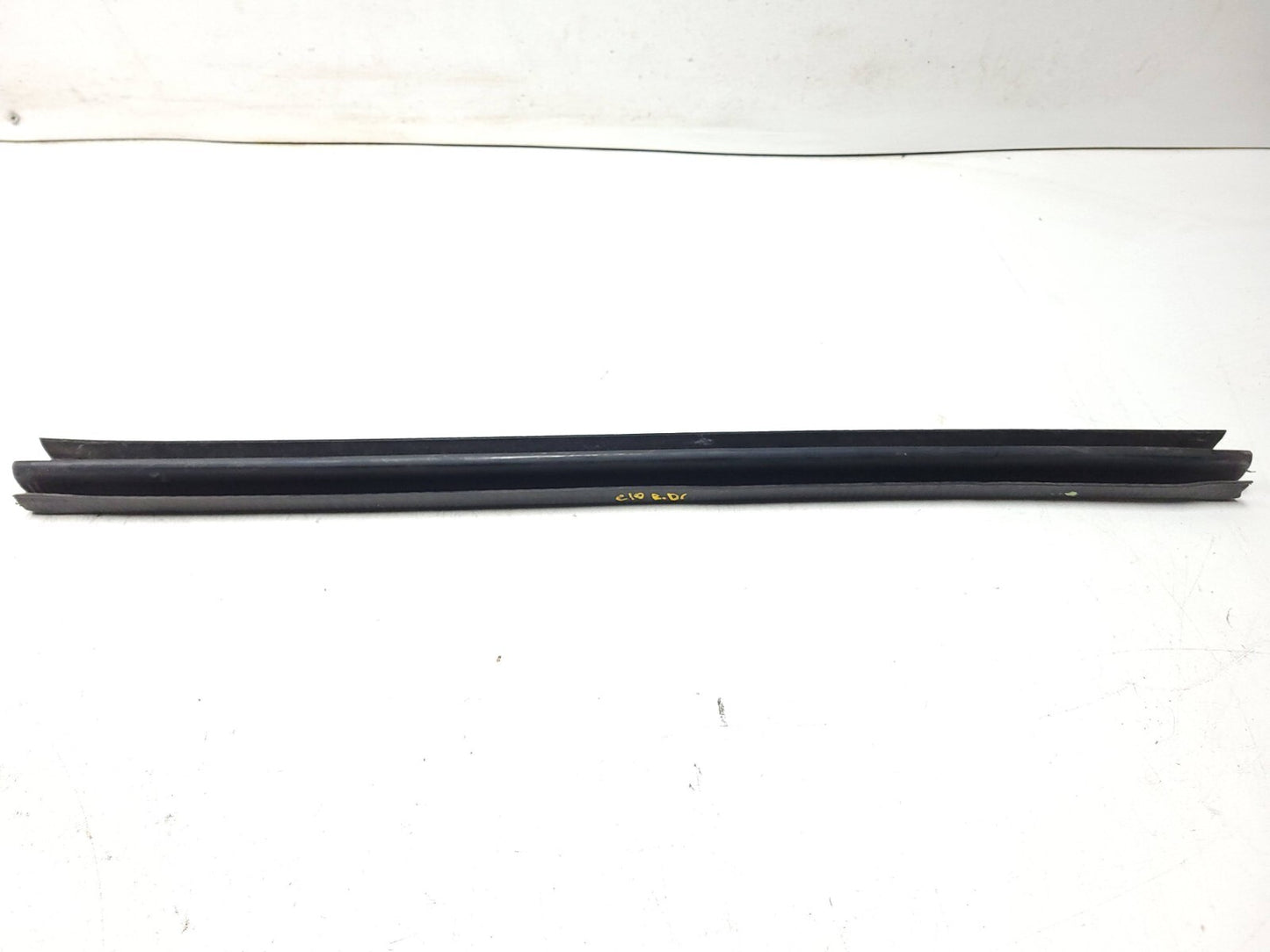 2010 - 2014 Chevrolet Suburban Door Window Inner Sealing Weather Strip OEM