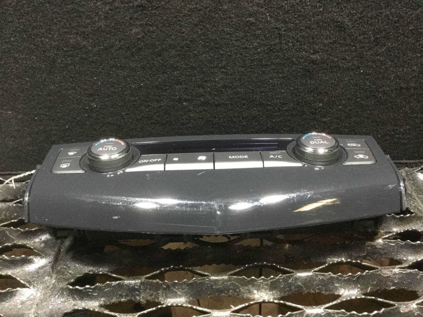 13 14 15 Nissan Altima Climate Control Panel Temp A/c Heater Switch OEM N39 2k