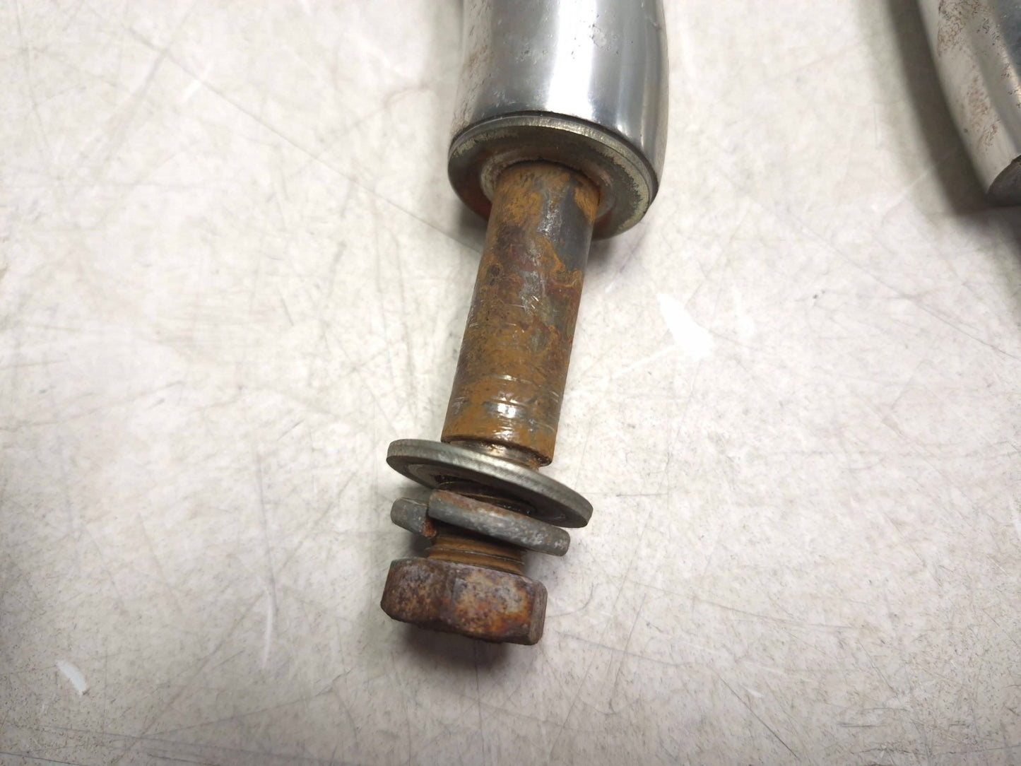 1993 Yamaha Virago Xv750 Handlebar Riser Clamp Pair OEM