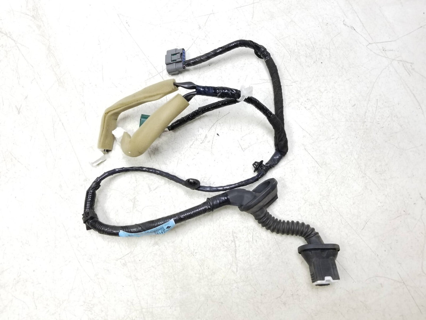 2011-2015 Nissan Juke Door Wire Harness Rear Driver Side Left OEM