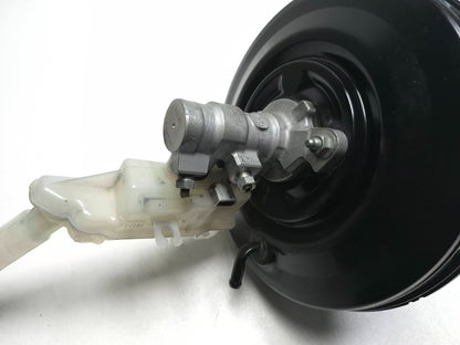 2011 Nissan Juke Power Brake Booster W/ Master Cylinder OEM