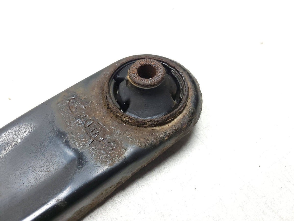 2016 Hyundai Accent Front Lower Control Arm Pair OEM 54501-1r000