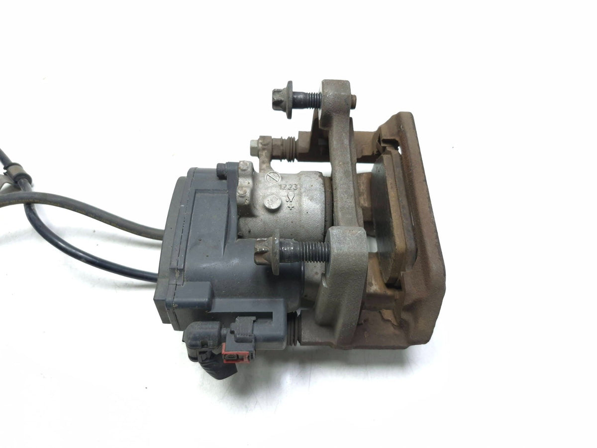 2018 Tesla Model 3 Y Rear Brake Caliper Left & Right OEM