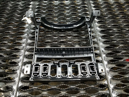 05 2005 Kia Sorento Center Dash Radio AC Climate Trim Bezel Panel OEM #96