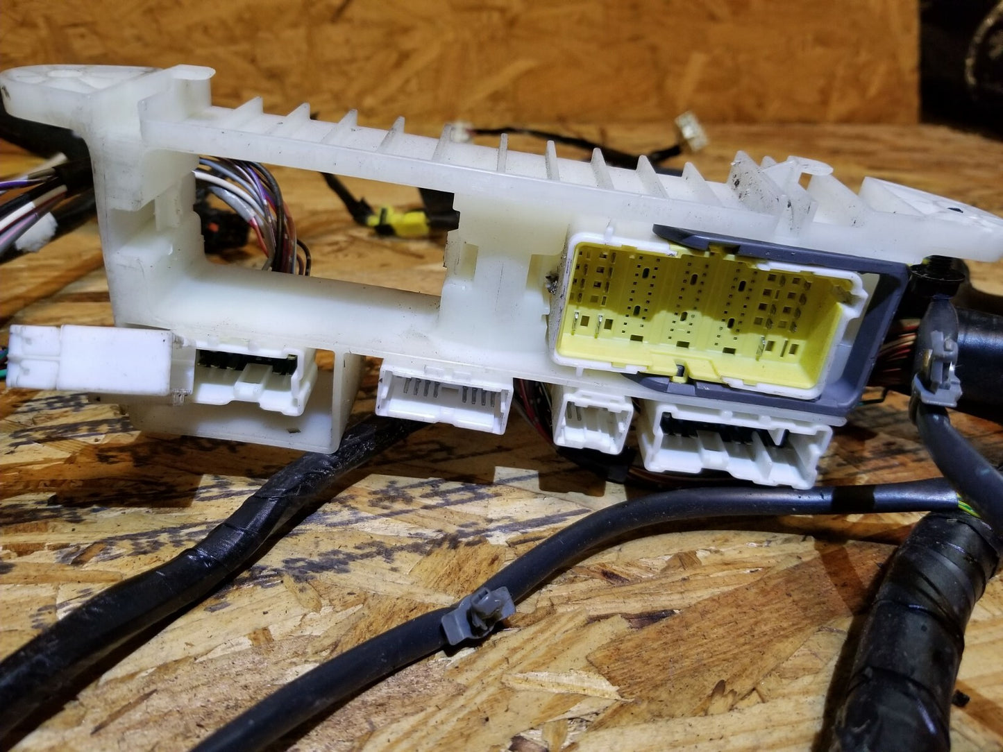 2007 Infiniti QX56 Interior Body Wire Harness Right Passenger Side OEM