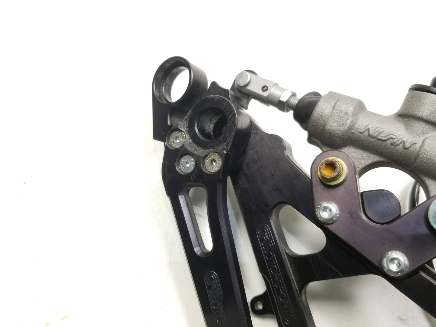 2008 - 2016 2012 Yamaha Yzfr6 R6 Rear Brake Master Cylinder & Brake Pedal