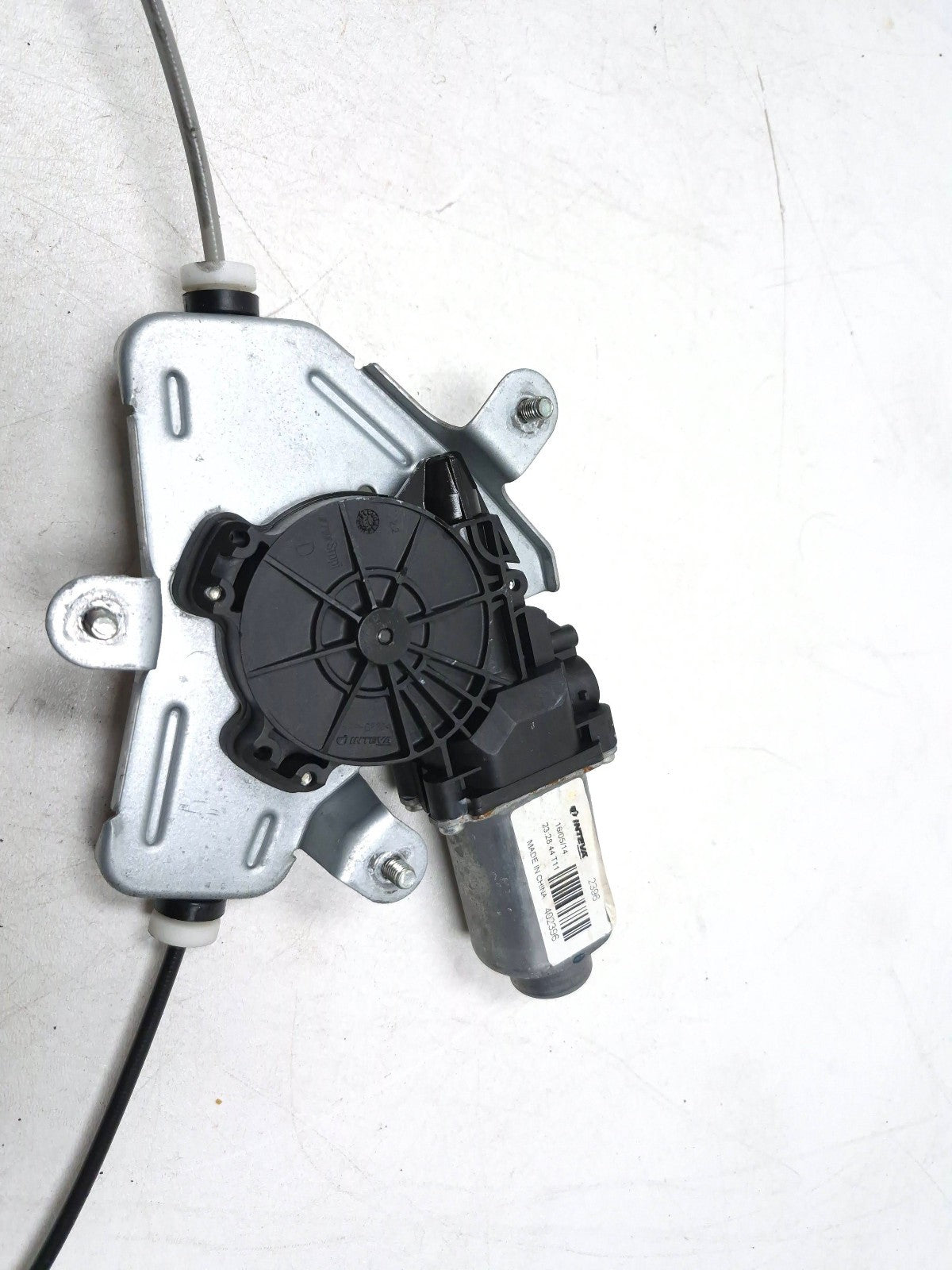 2014 Hyundai Accent Front Right Window Regulator & Motor OEM