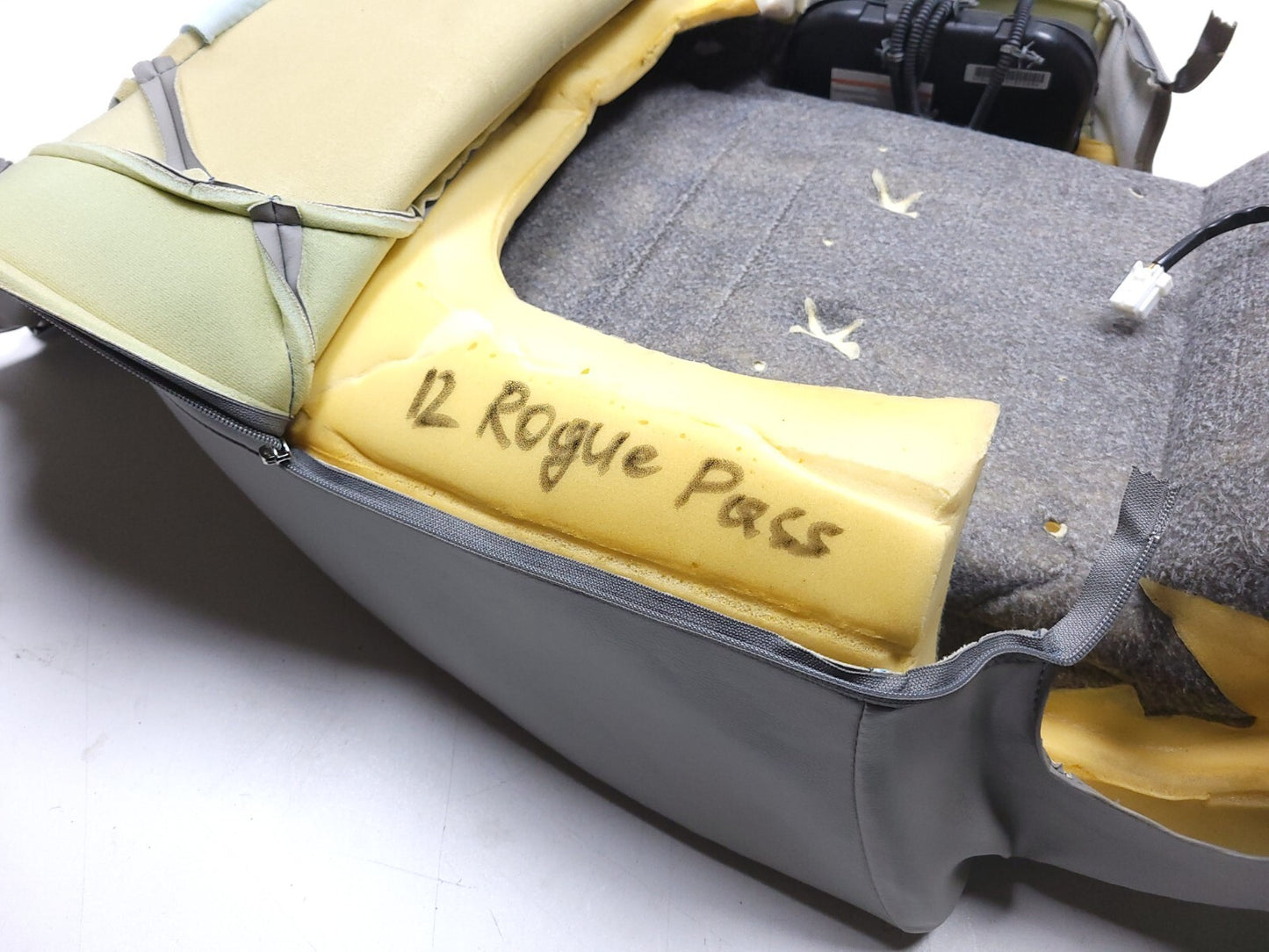 2012 Nissan Rogue Front Passenger Seat Upper Cushion OEM