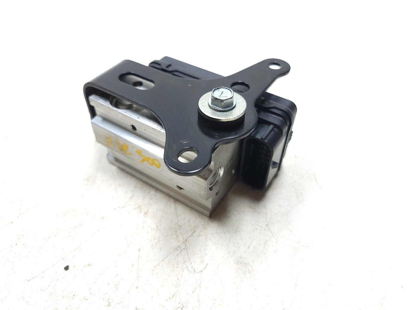 2023 Kawasaki Kle300 Versys-x 300 ABS Anti Lock Brake Unit Pump OEM
