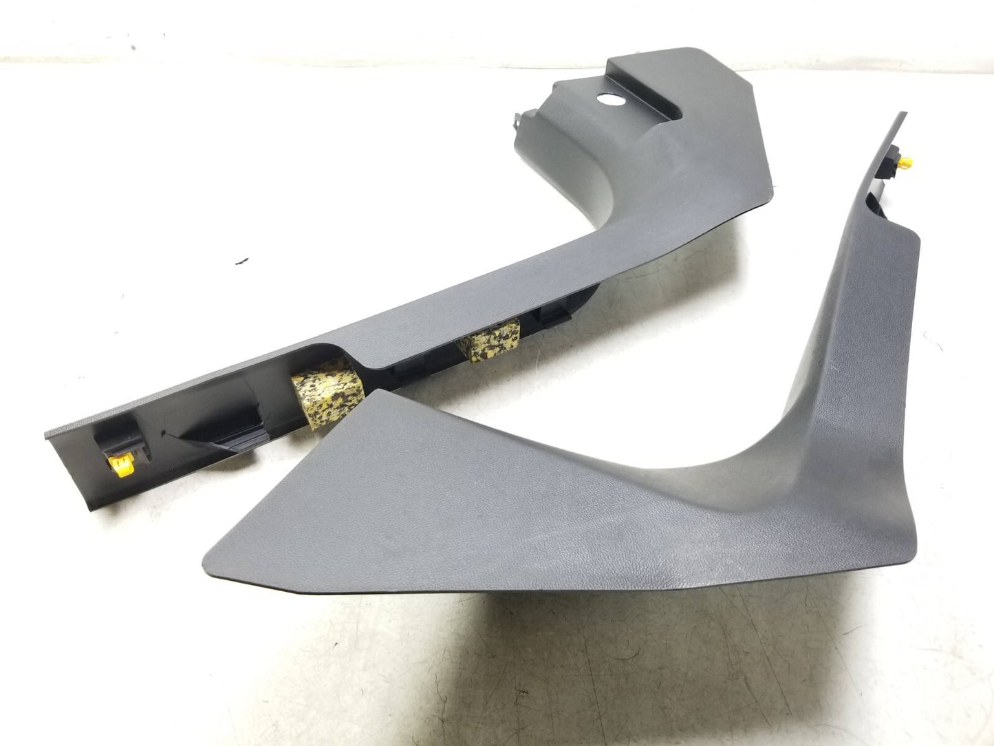 2018-2023 Alfa Romeo Stelvio Front Side Door Sill Kick Panel Trim Cover OEM