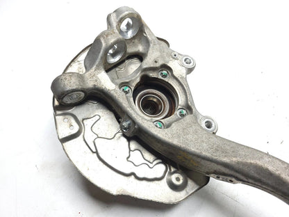 2015 Mercedes C300 AWD Front Wheel Spindle Knuckle Driver Side Left OEM