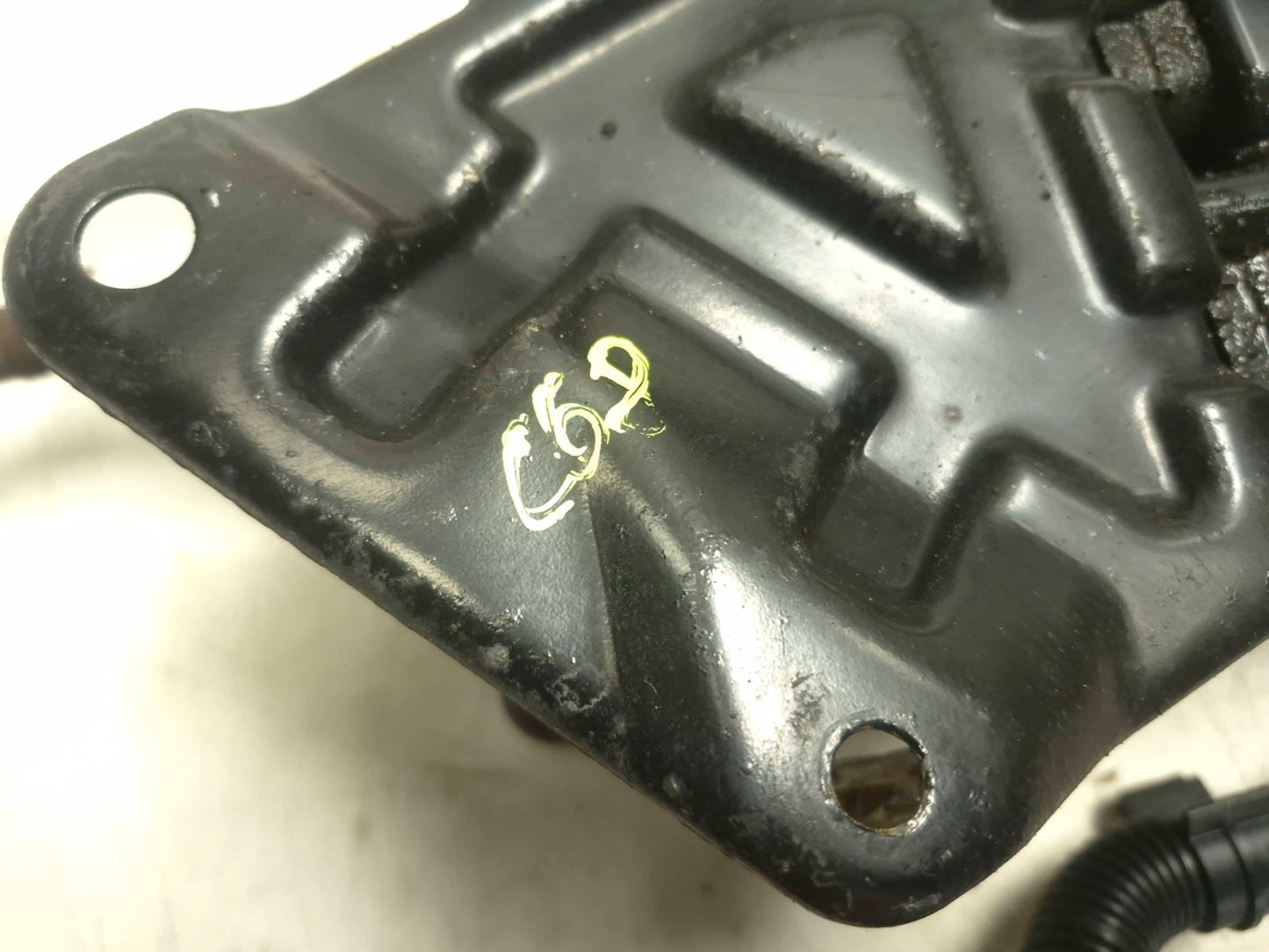 2007 Toyota Corolla Fuel Vapor Canister 77740-02130 OEM