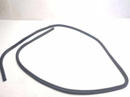 2015 Nissan Juke Door Weatherstrip Front Passenger Side Right OEM