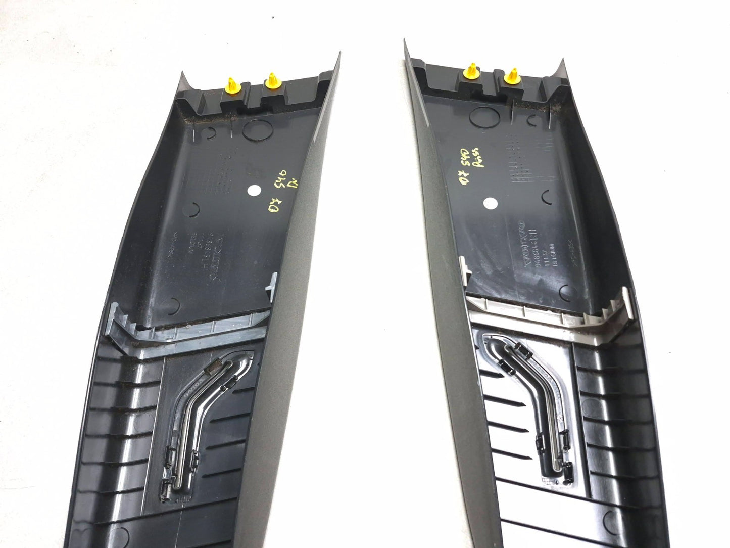 2007 Volvo S40 Upper B Pillar Trim Cover Left & Right OEM