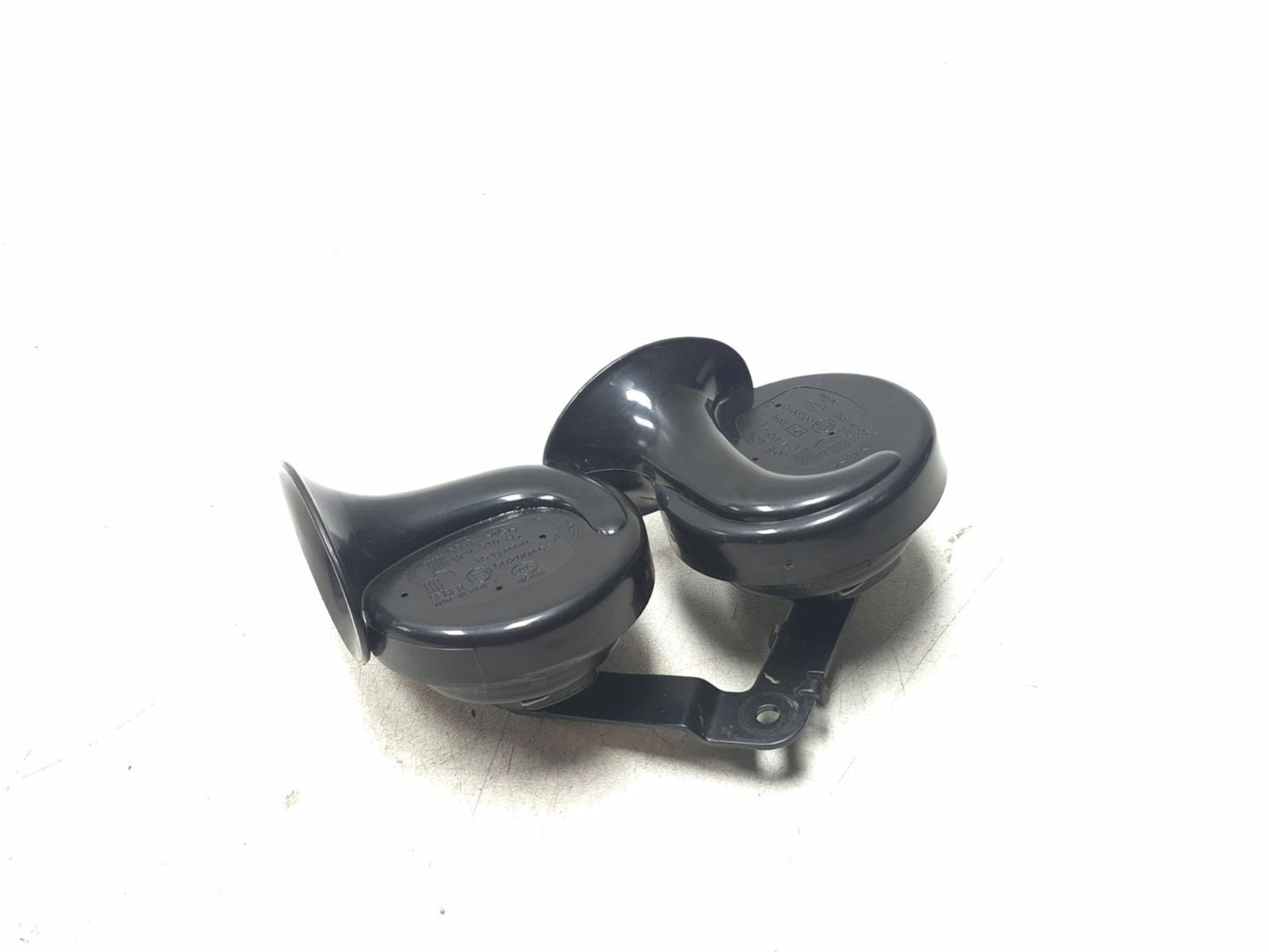 2019 Tesla Model 3 Horn Signal High & Low OEM