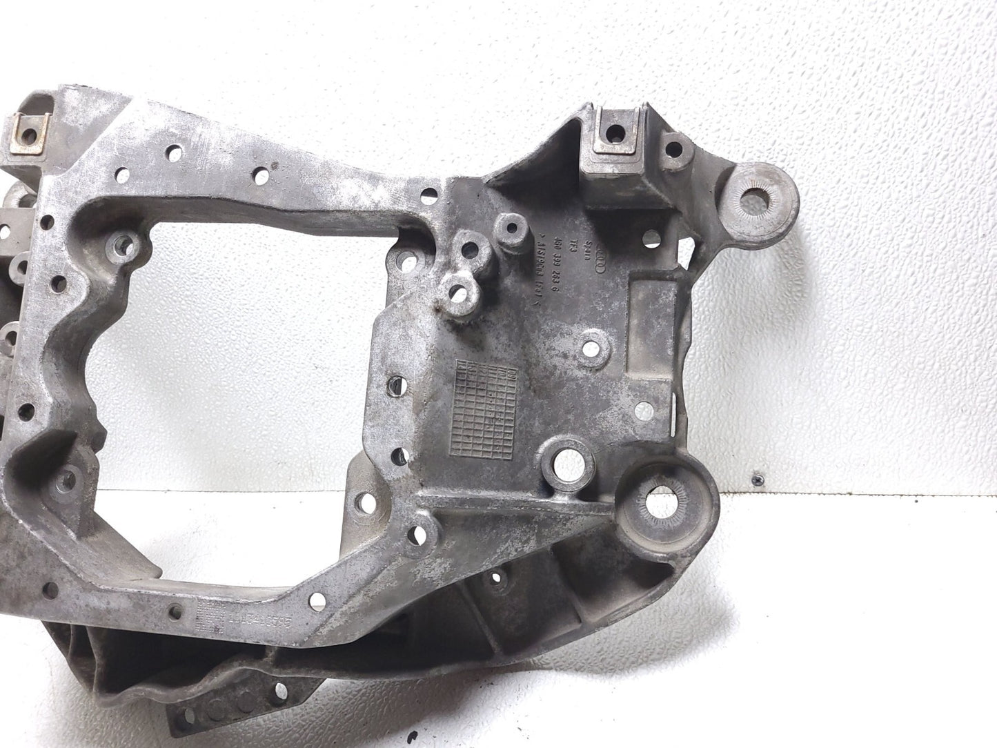 2012 Audi A7 Quattro Transmission Mount Crossmember Bracket OEM