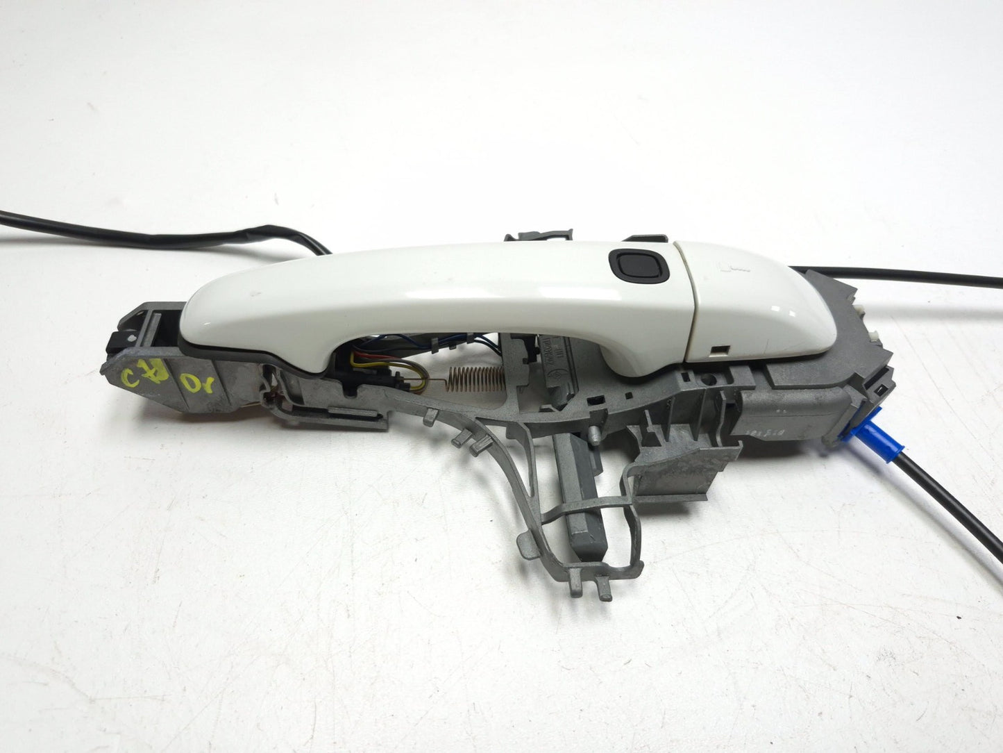 2012 Volvo C30 Front Door Exterior Handle Left Driver Side OEM