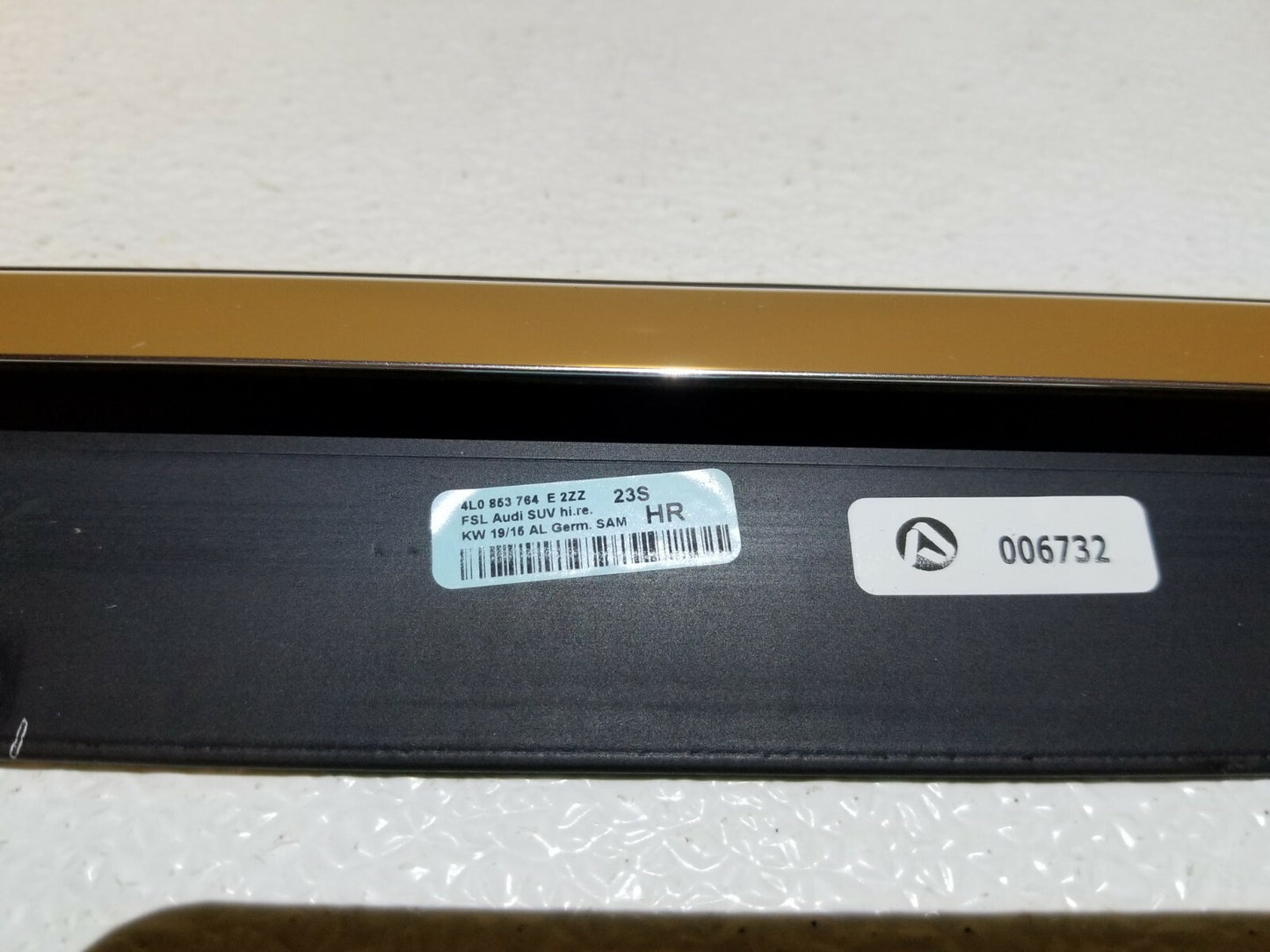 2015 Audi Q7 Rear Door Window Belt Molding Right Passenger Side OEM