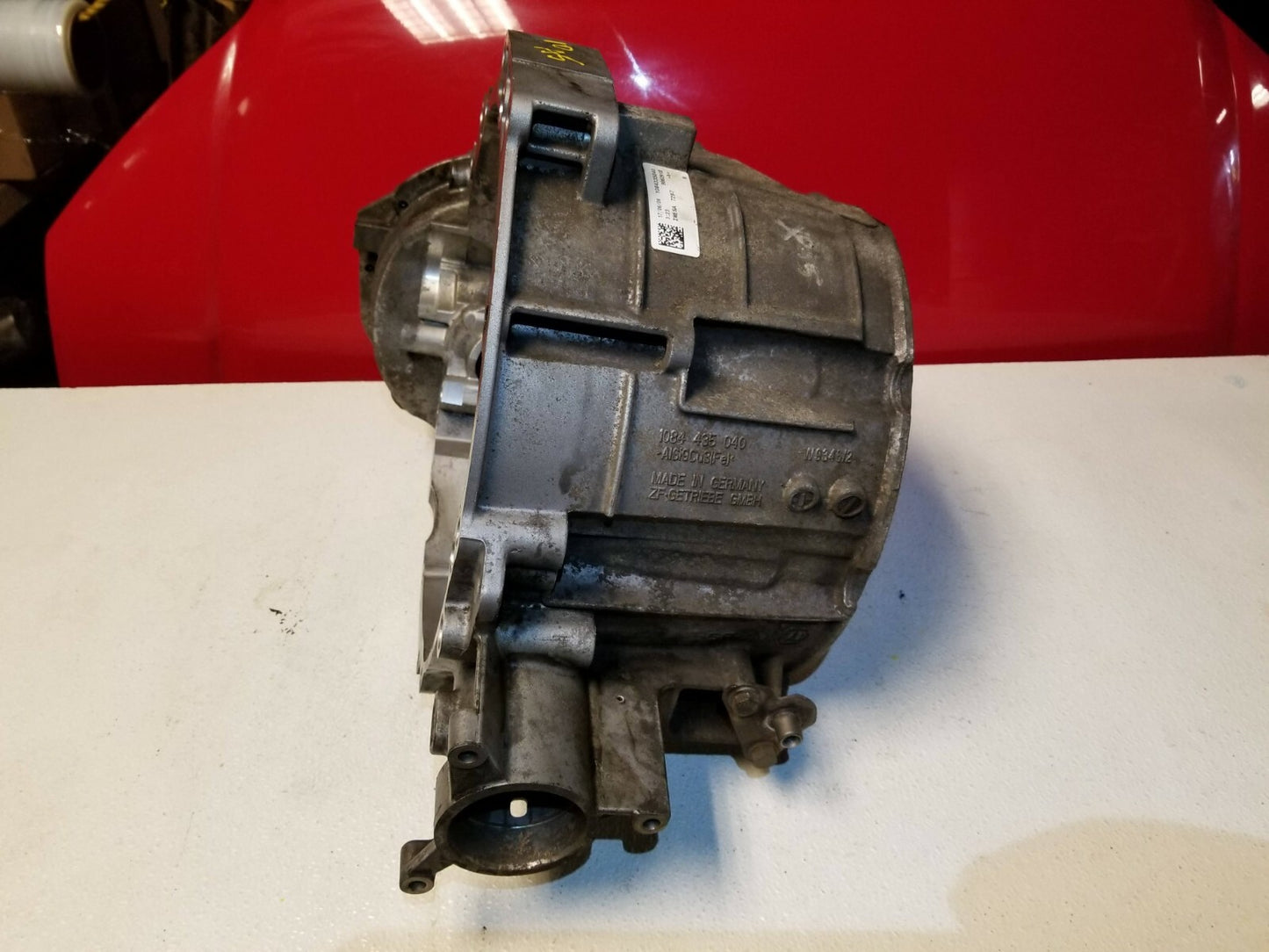 2010 Audi A5 Automatic Transmission Bell Housing 3.2l OEM