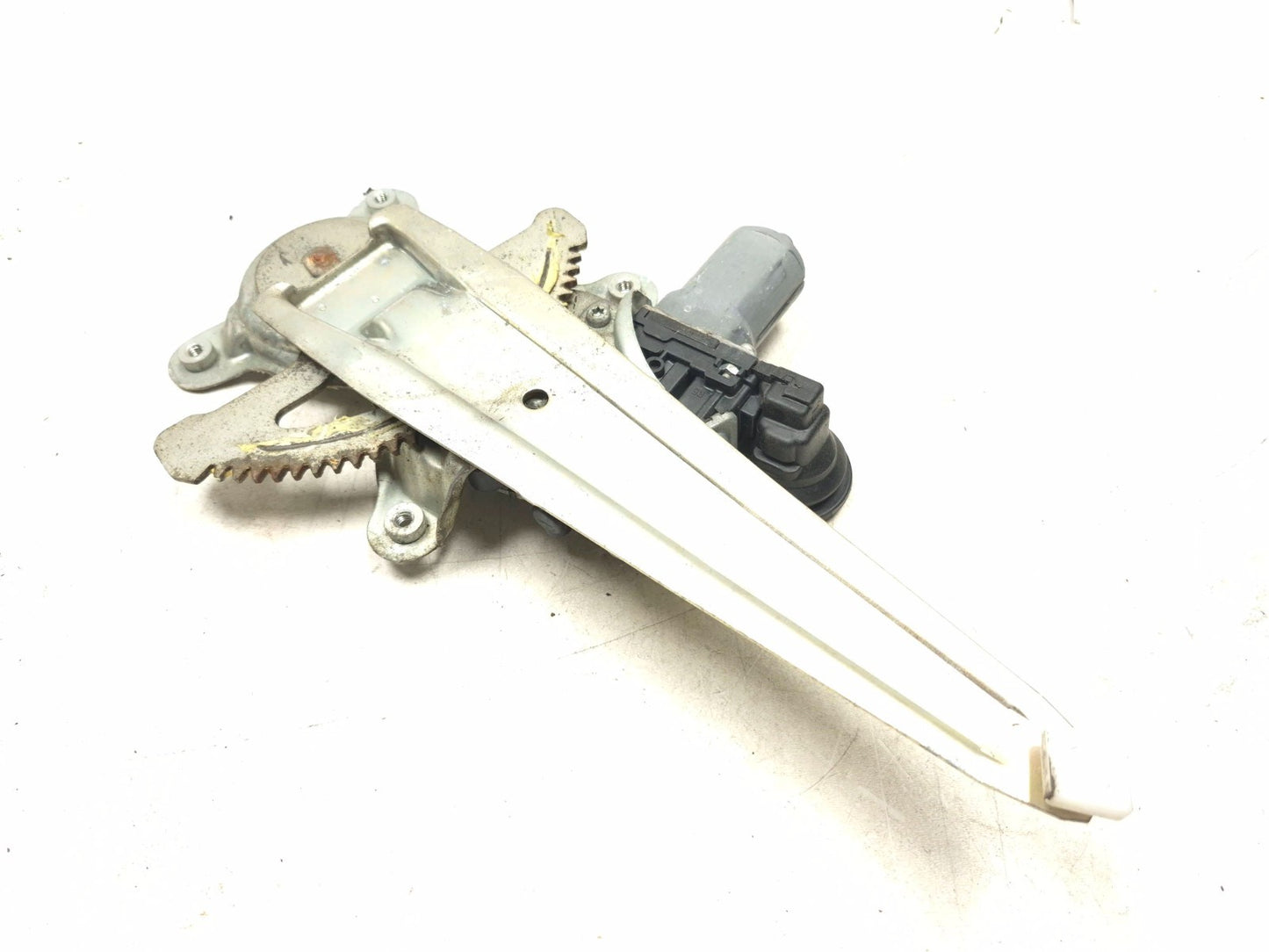 2010 Lexus Hs250h Rear Window Regulator & Motor Driver Side Left OEM