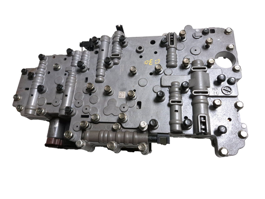2013 Hyundai Genesis Rl26 Transmission Valve Body With Tcm 46305-4f100 OEM