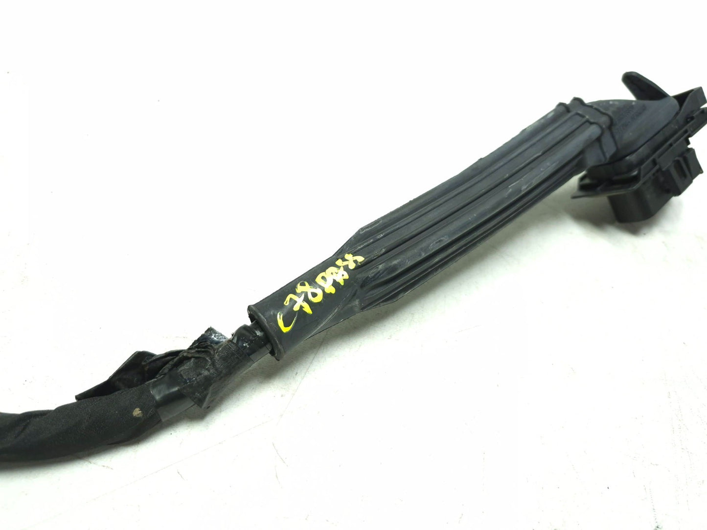 2012 Volvo C30 Front Door Wire Harness Right Passenger Side OEM