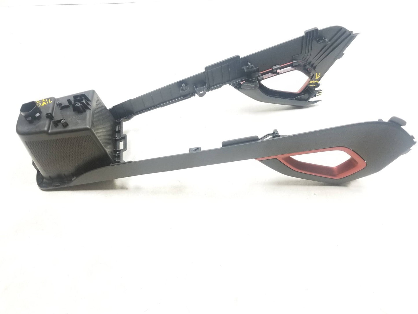 2022 Chevrolet Trailblazer Rs Center Console Upper Panel Storage Box OEM