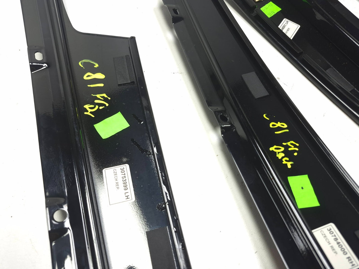 2013 Volvo S60 Door Window Applique Molding 4pcs OEM