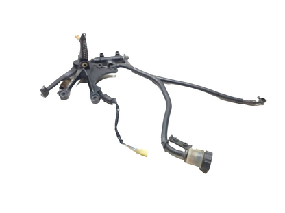 2007 Kawasaki Ninja Zx-6r Zx600  Rear Brake Master Cylinder W/ Footrest Assy OEM